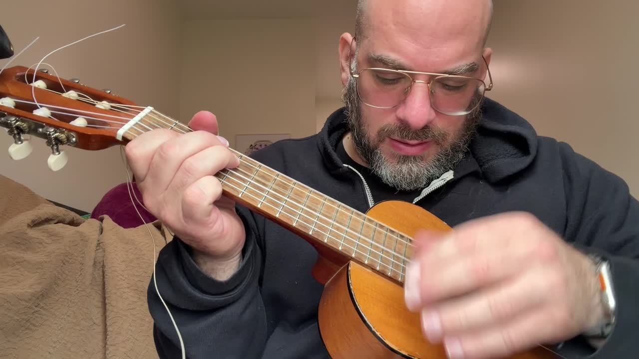 Cast video