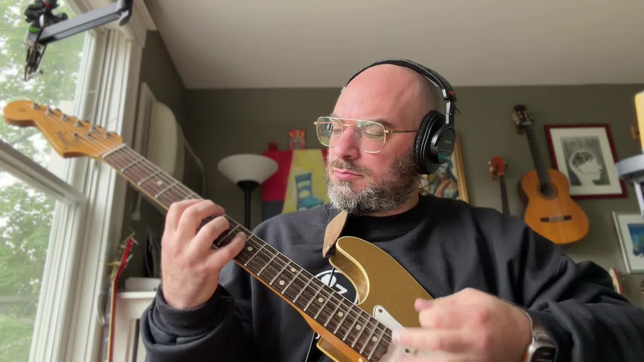 Cast video
